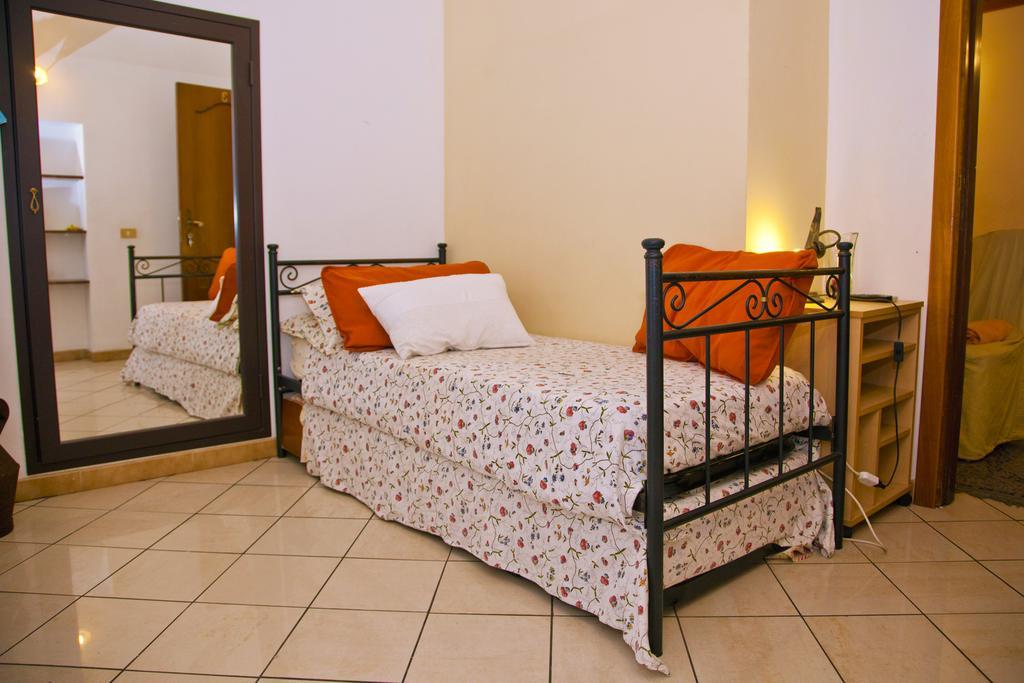 B&B Garibaldi Катания Екстериор снимка