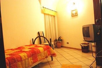 B&B Garibaldi Катания Екстериор снимка